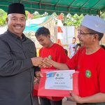 Serahkan Sertifikat Listrik Untuk Warga Suka maju, Bupati Kukar Apresiasi PT JMB